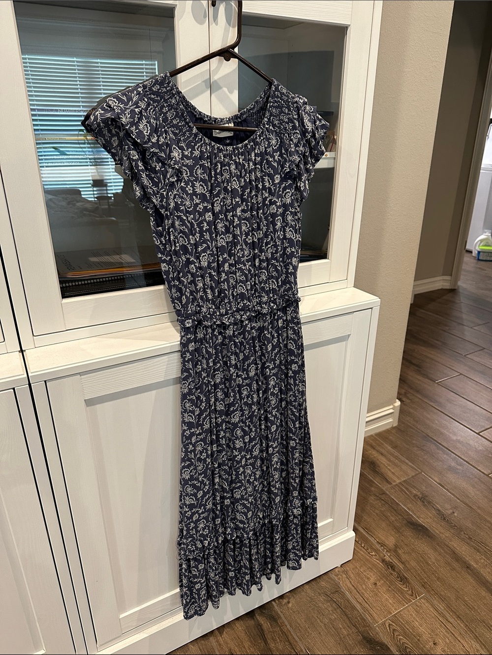 Universal Thread brand dress